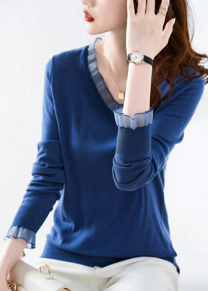 A Vintage Style Top with Delicate Timeless Details