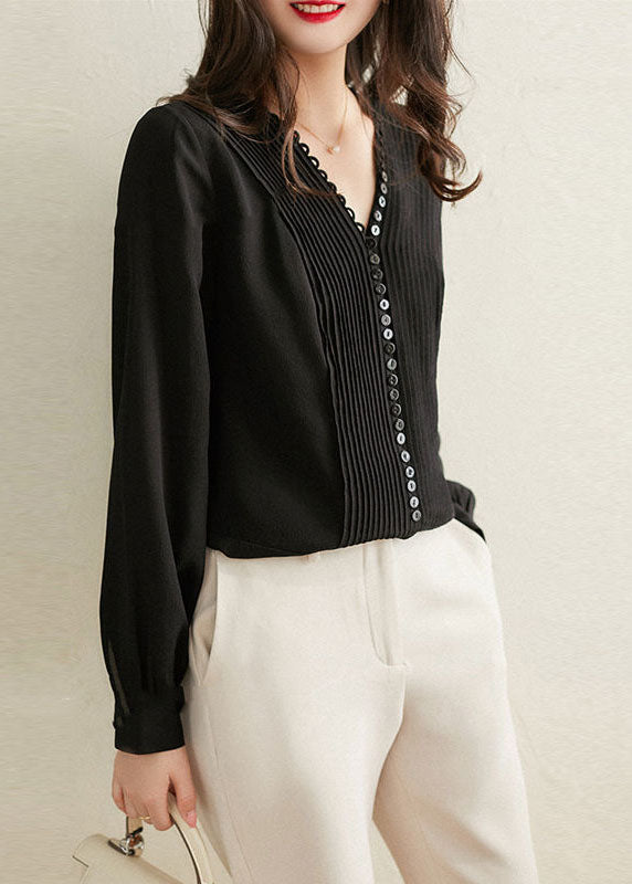 Well Tailored Shirt with a Graceful Silhouette