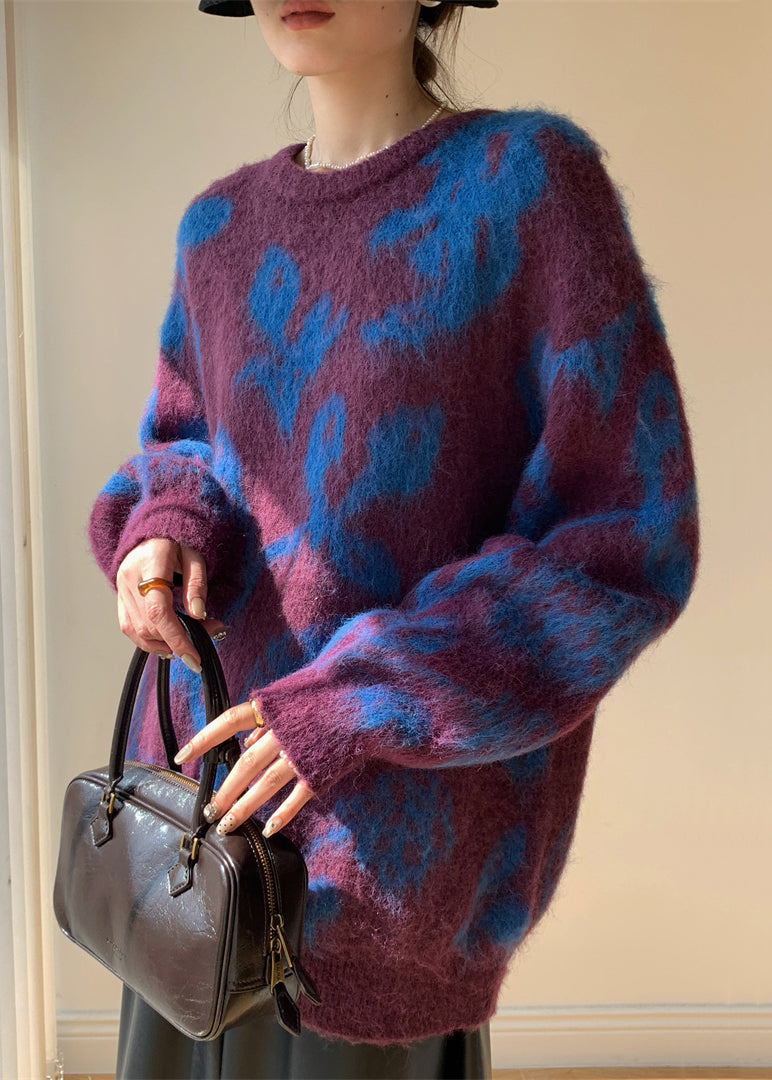 Gracefully Styled Sweater for Any Occasion