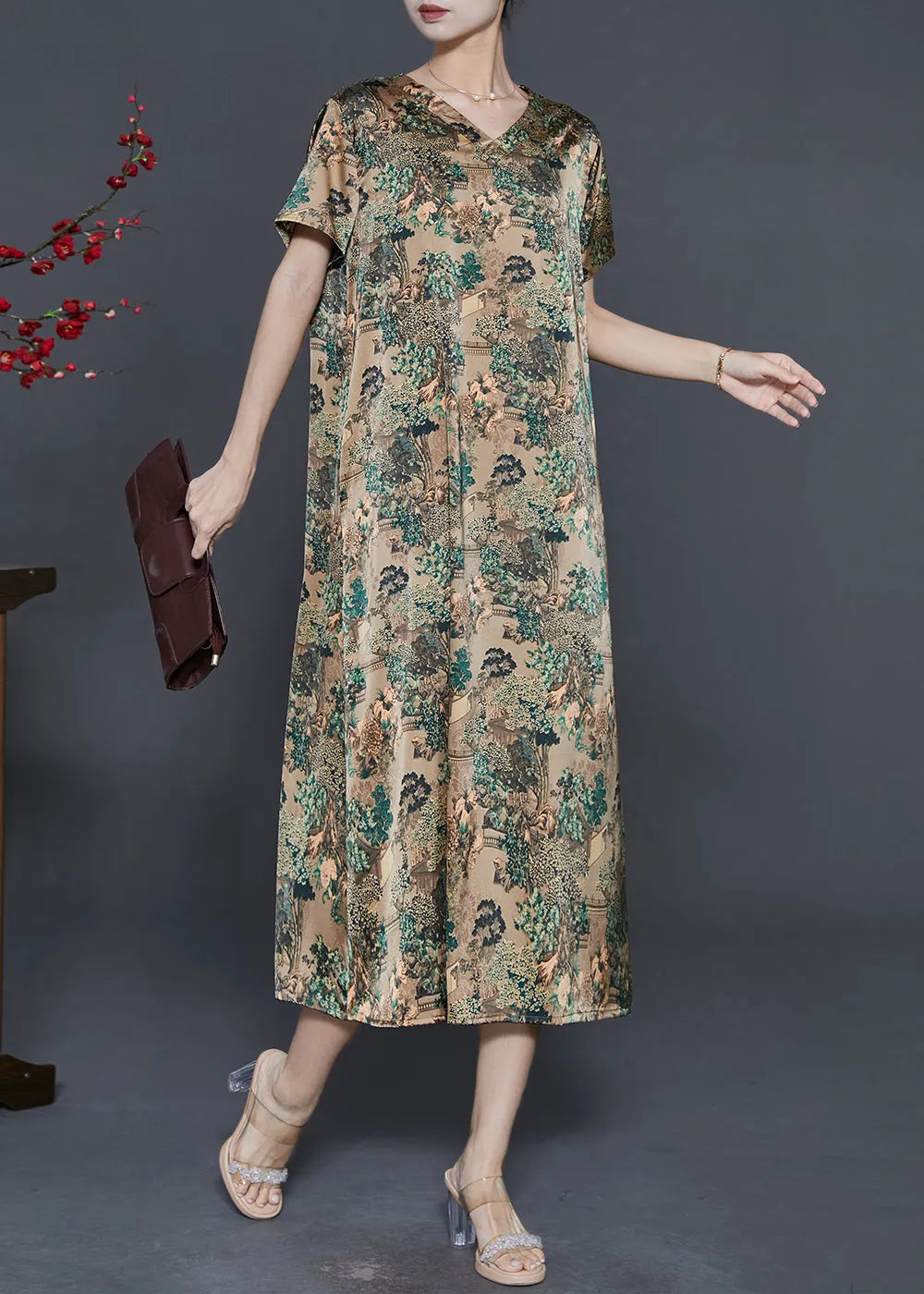 Sophisticated Dress with a Clean Classic Look