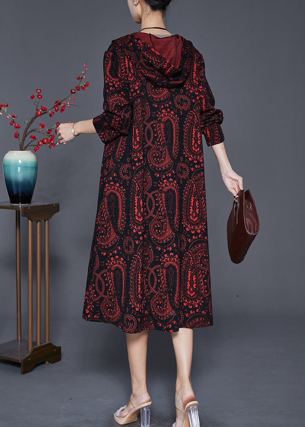 Beautifully Crafted Cardigan in a Classic Style