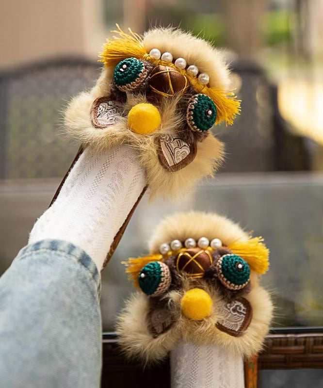 Graceful Orthopedic Flats for Modern Look
