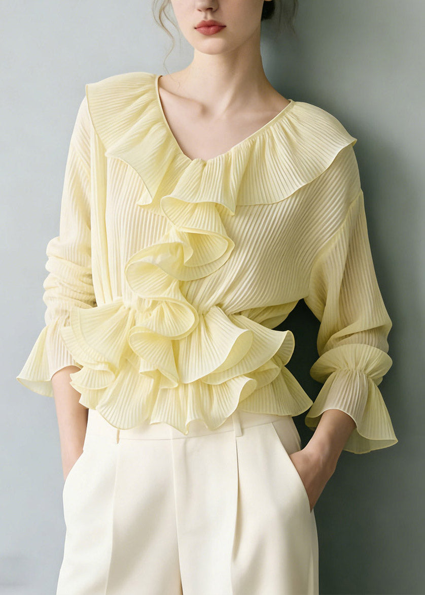 Well Tailored Shirt with a Graceful Silhouette