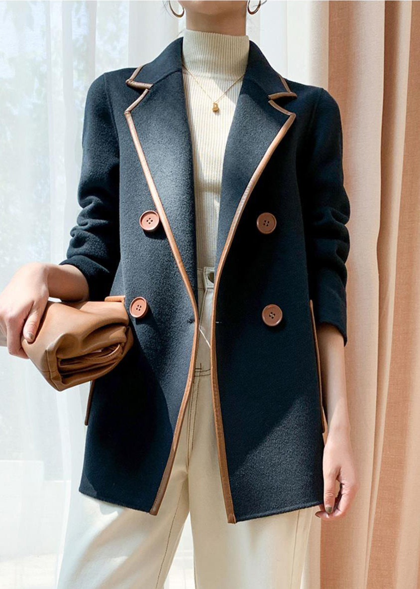 Elegantly Styled Coat for Everyday Wear
