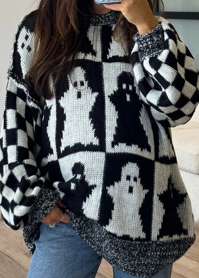 Classic Vintage Sweater with a Flattering Fit