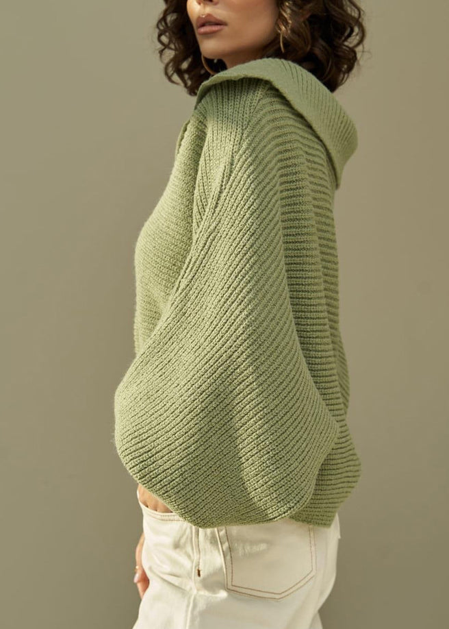 Classic Vintage Sweater with a Flattering Fit