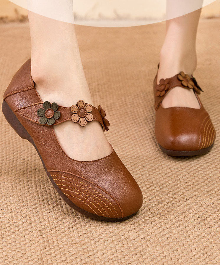 Graceful Orthopedic Shoes for Modern Look