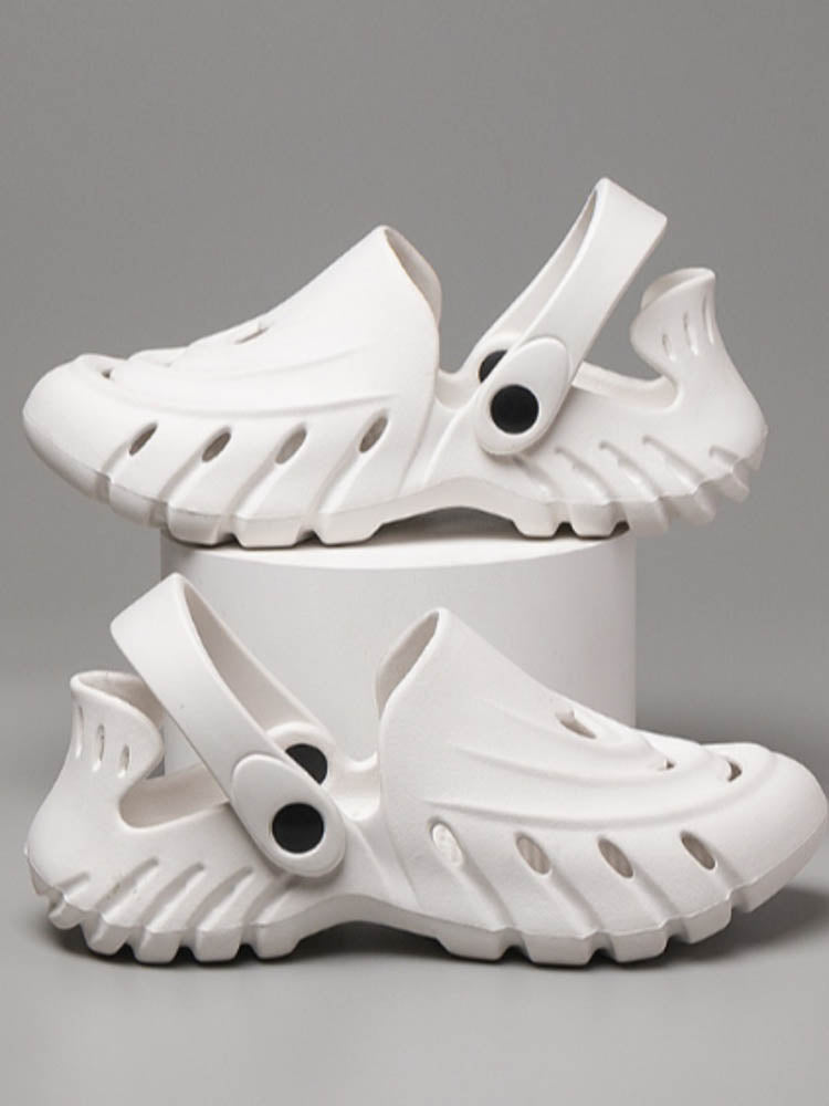Chic Orthopedic Flats with Unique Design