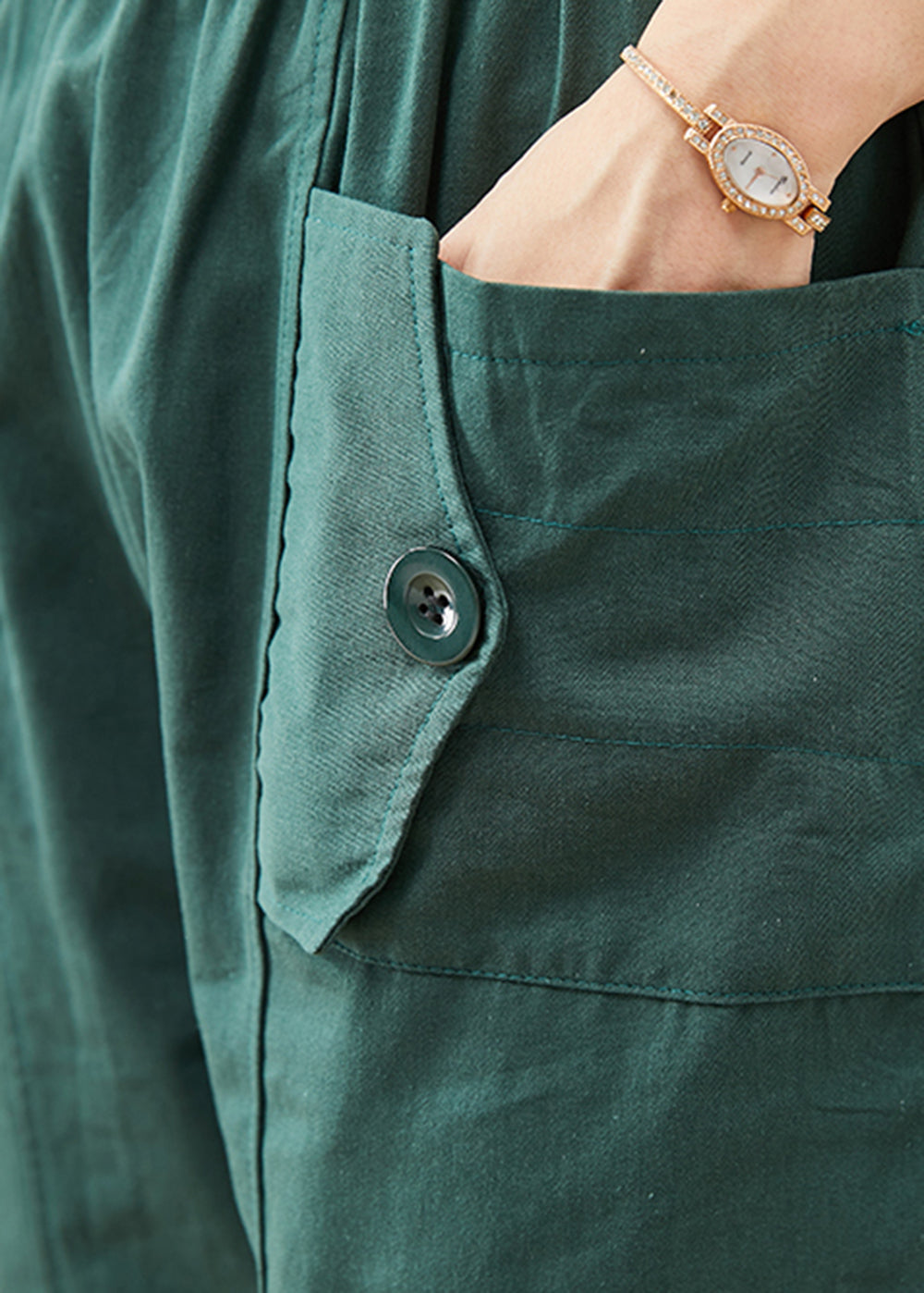 Polished Pants with an Effortless Classic Look