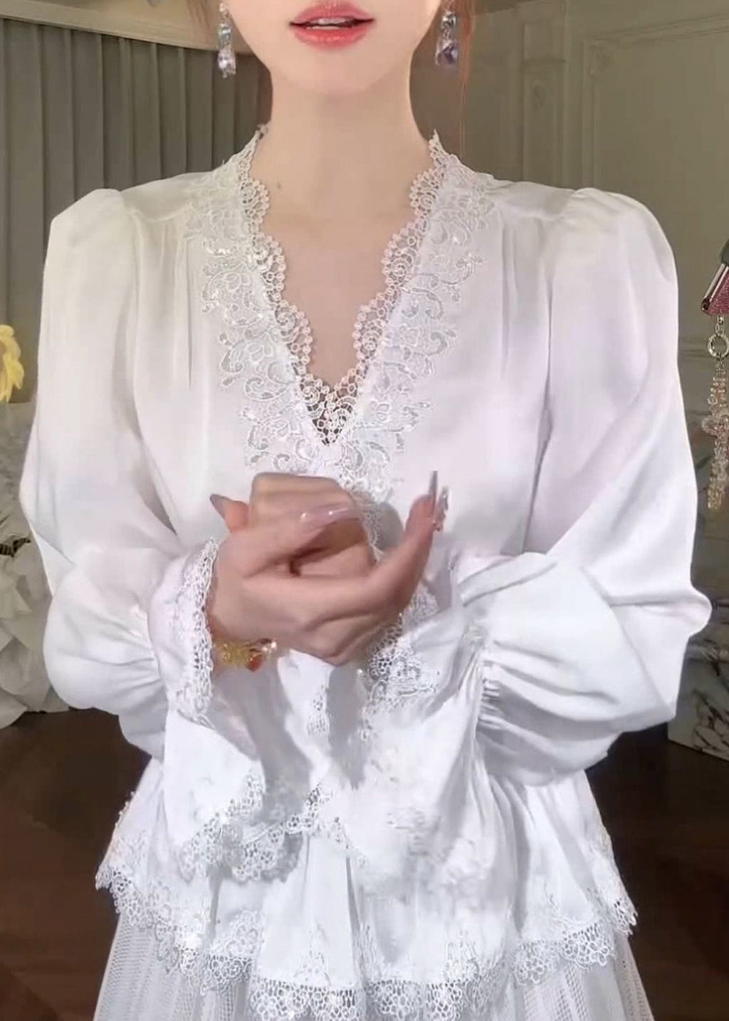 Elegantly Styled Shirt for Everyday Wear