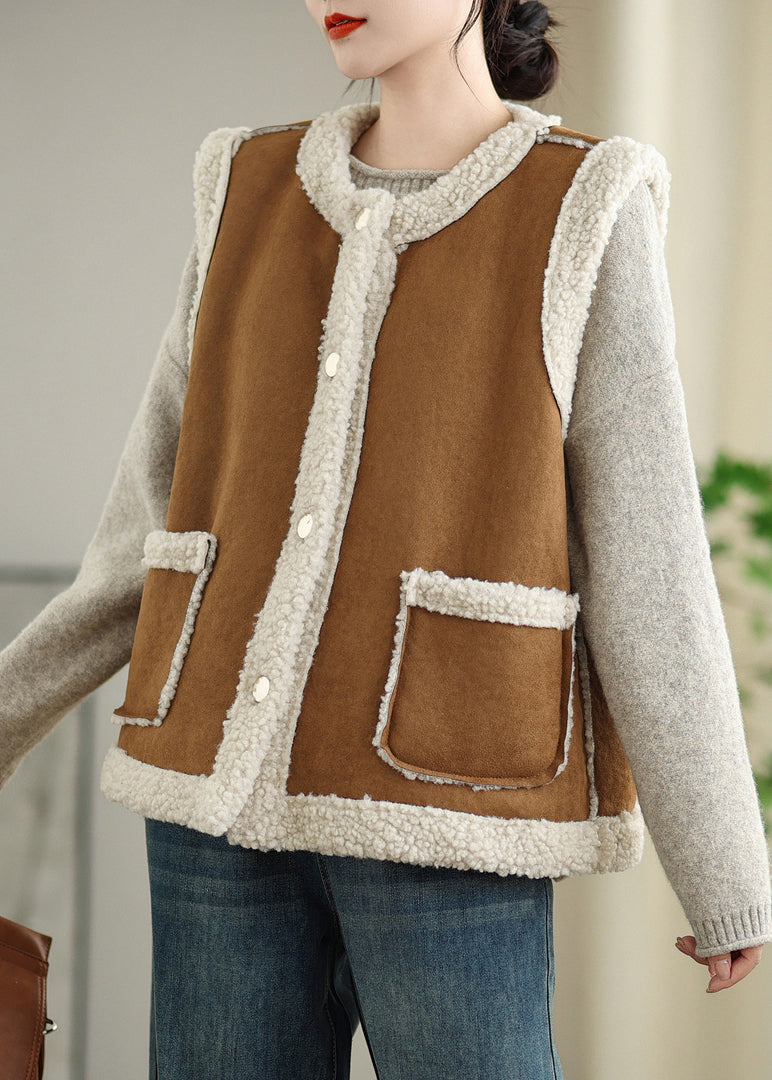 Elegantly Styled Coat for Everyday Wear