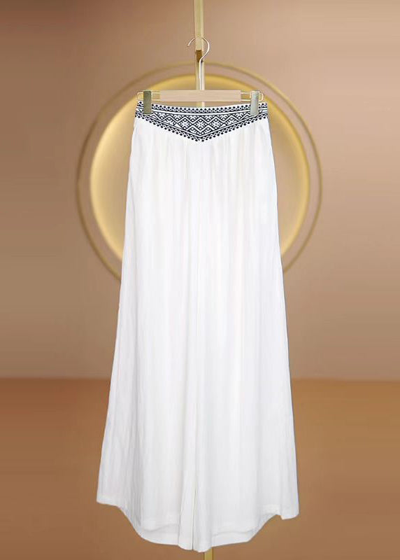 Beautifully Finished Pants in a Timeless Design