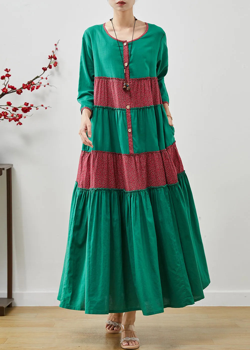 Classic Vintage & Enduringly Stylish Dress