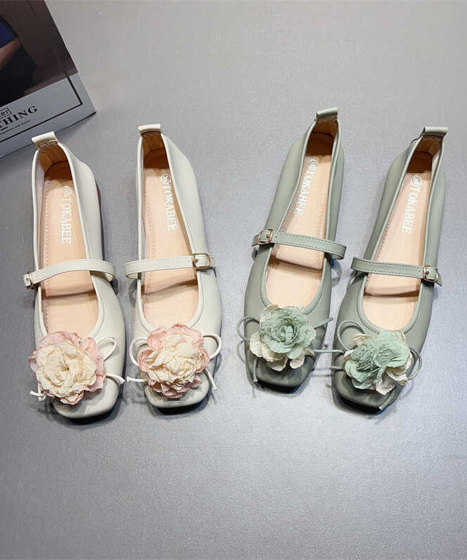 Graceful Orthopedic Shoes for Modern Look
