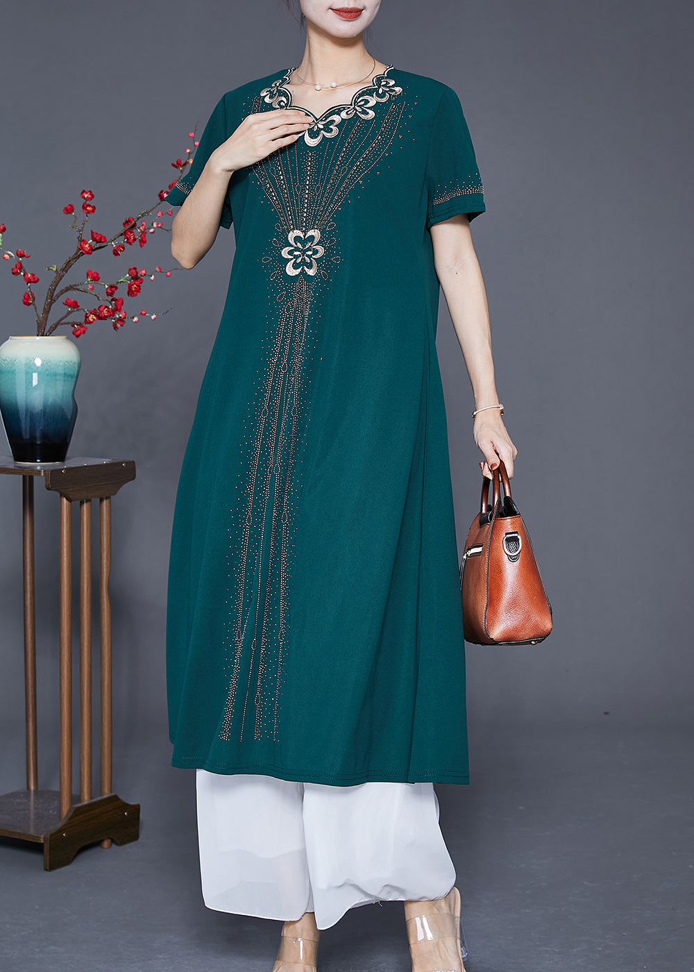 Polished Dress with an Effortless Classic Look