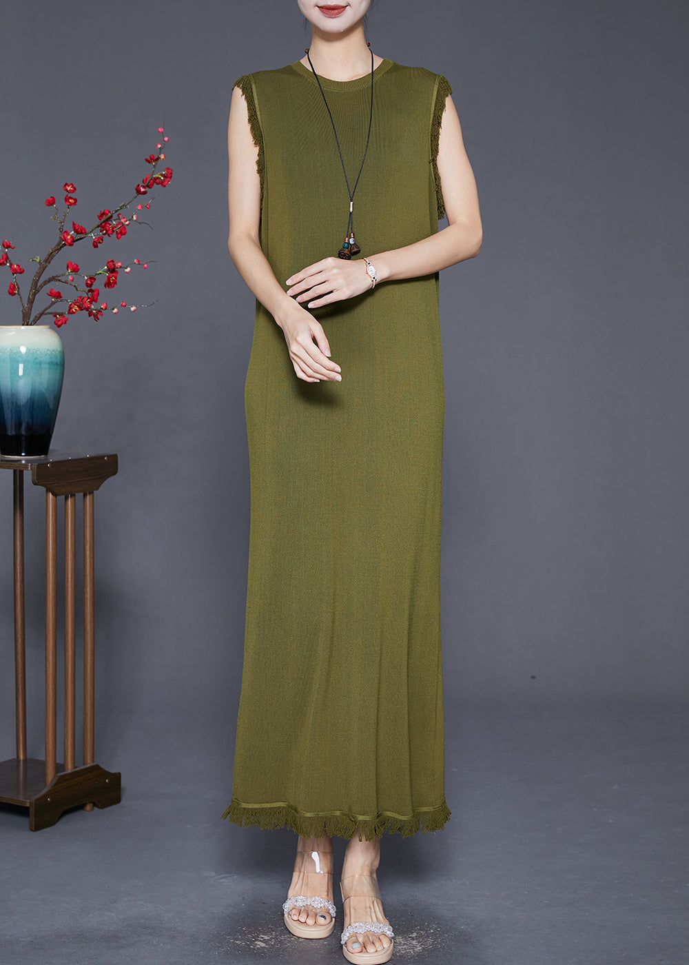 Gracefully Styled Dress for Any Occasion
