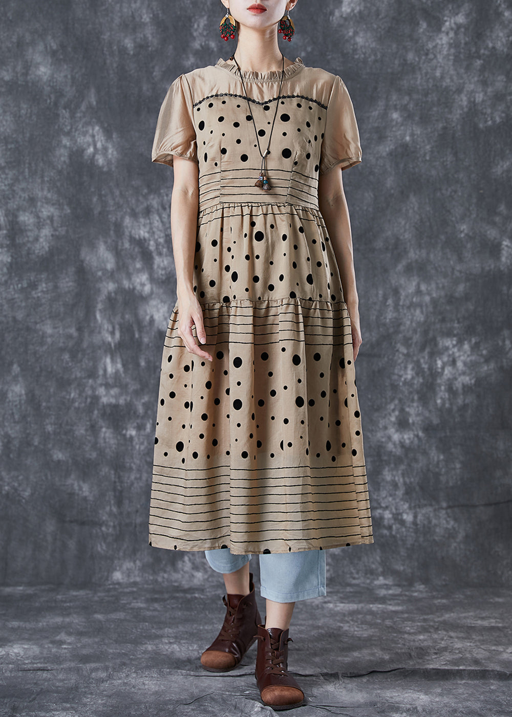Gracefully Styled Dress for Any Occasion