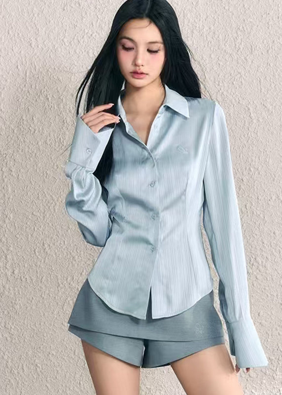 Well Tailored Shirt with a Graceful Silhouette