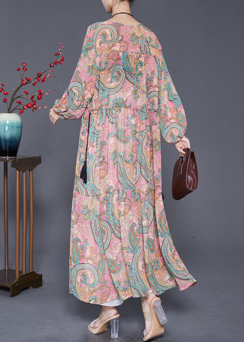 Classic Vintage & Enduringly Stylish Dress