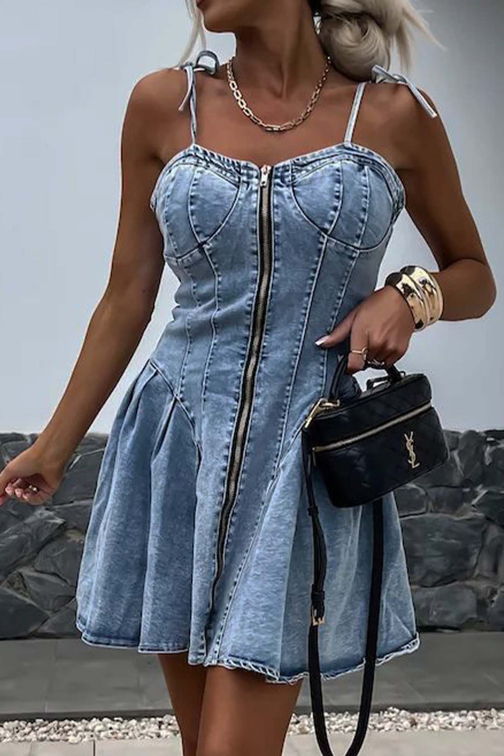 Polished Dress with an Effortless Classic Look