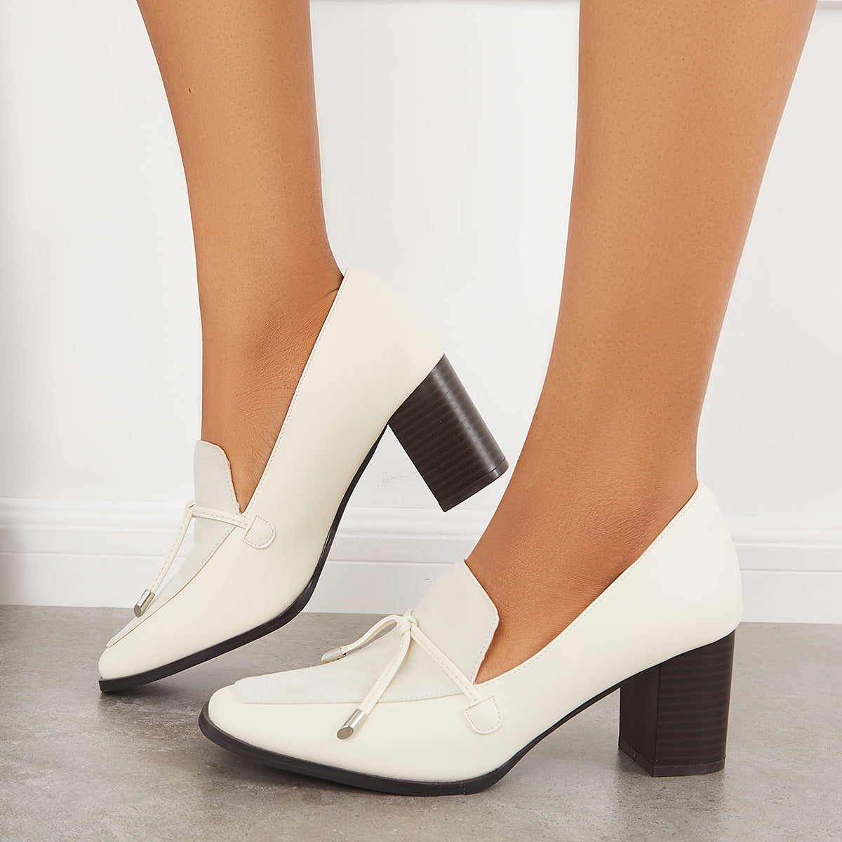 Classic Orthopedic Pumps with Timeless Style
