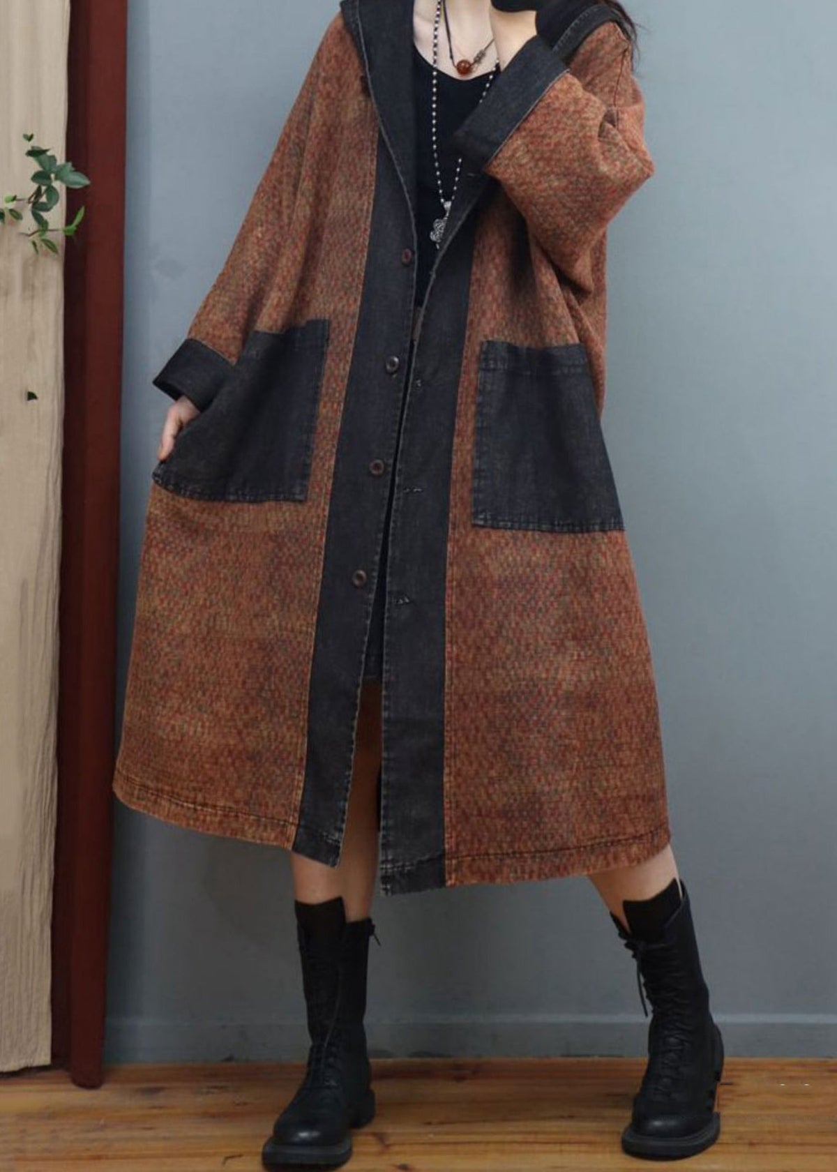Classic Vintage & Enduringly Stylish Coat
