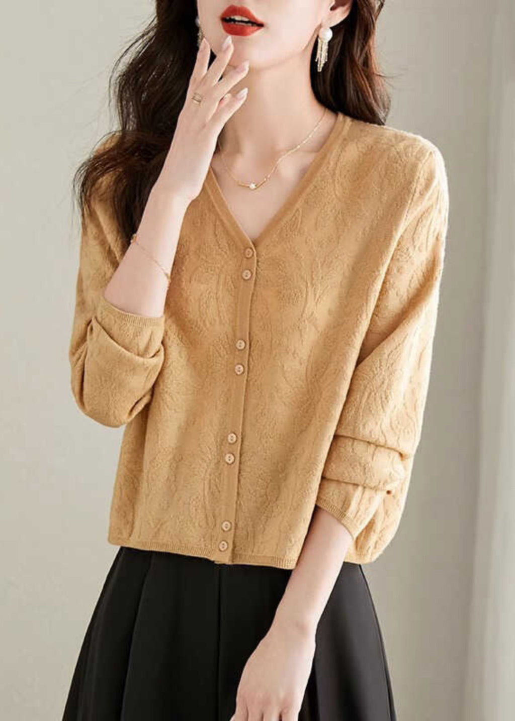 Polished Cardigan with an Effortless Classic Look