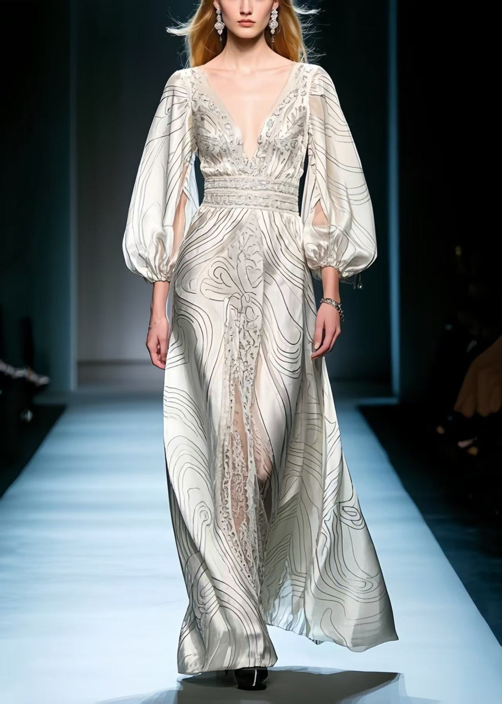 Classic Vintage & Enduringly Stylish Dress