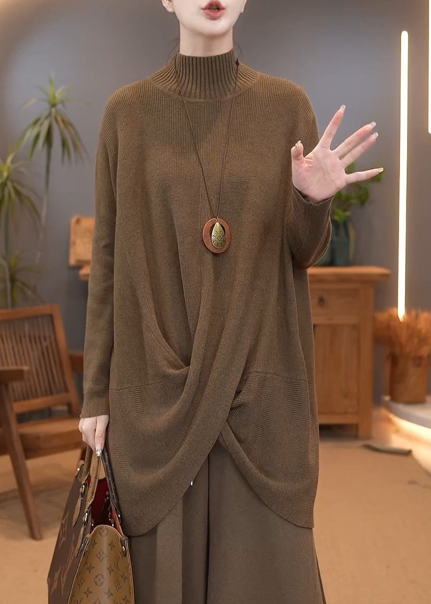 Beautifully Finished Sweater in a Timeless Design