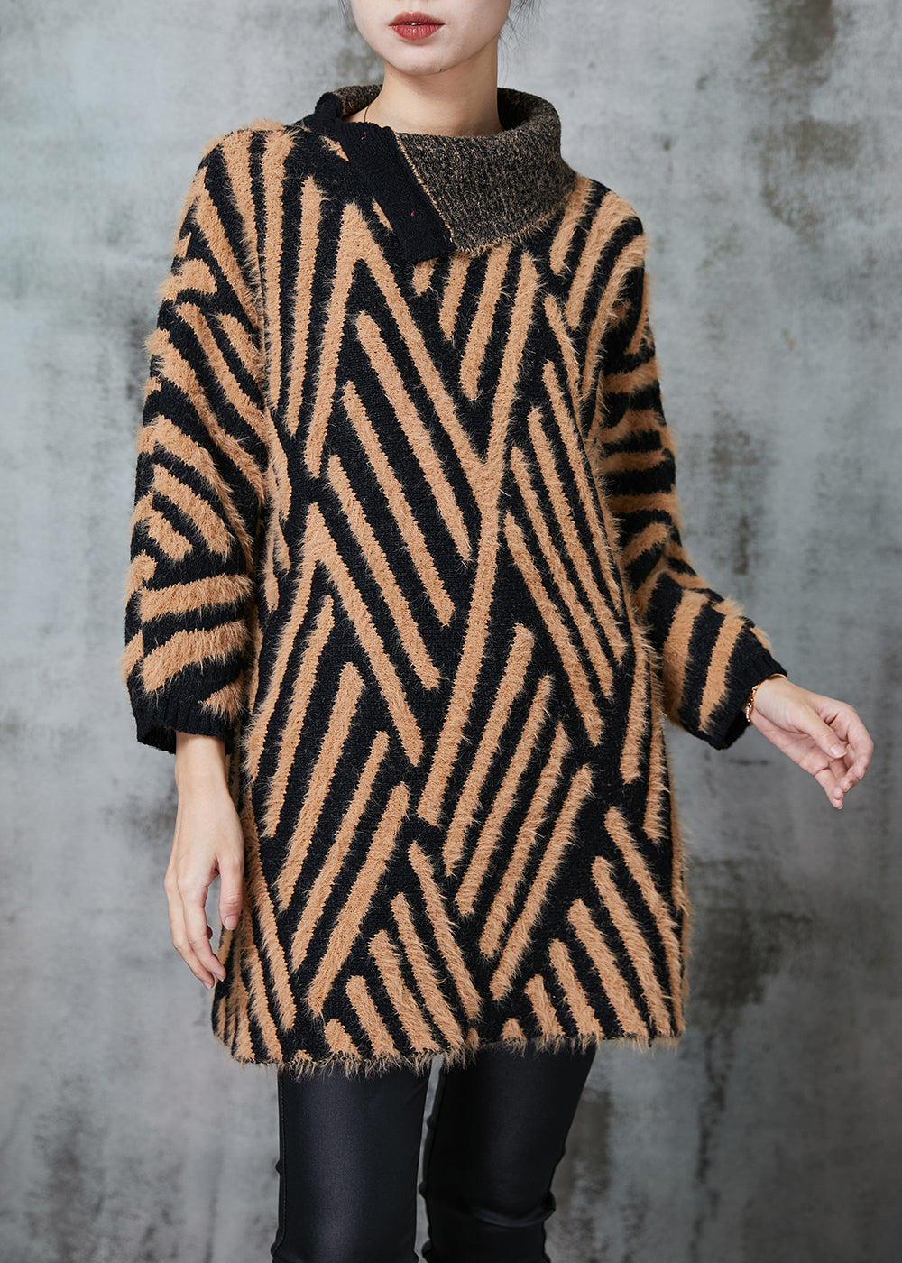 Beautifully Finished Sweater in a Timeless Design