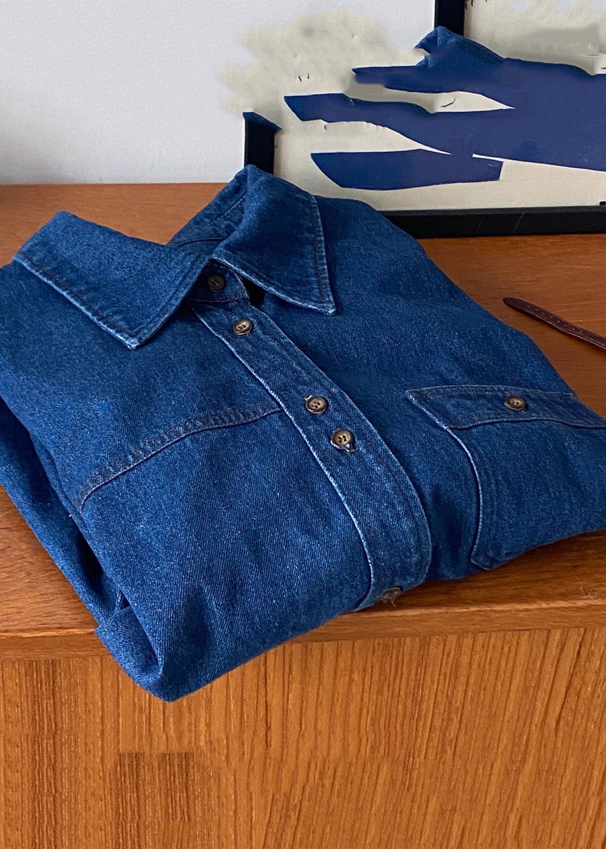 Elegantly Styled Shirt for Everyday Wear