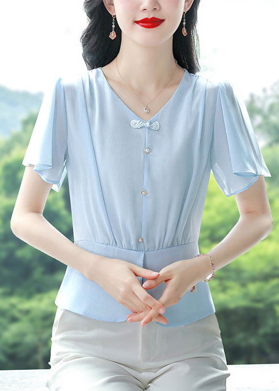 Polished Blouse with an Effortless Classic Look