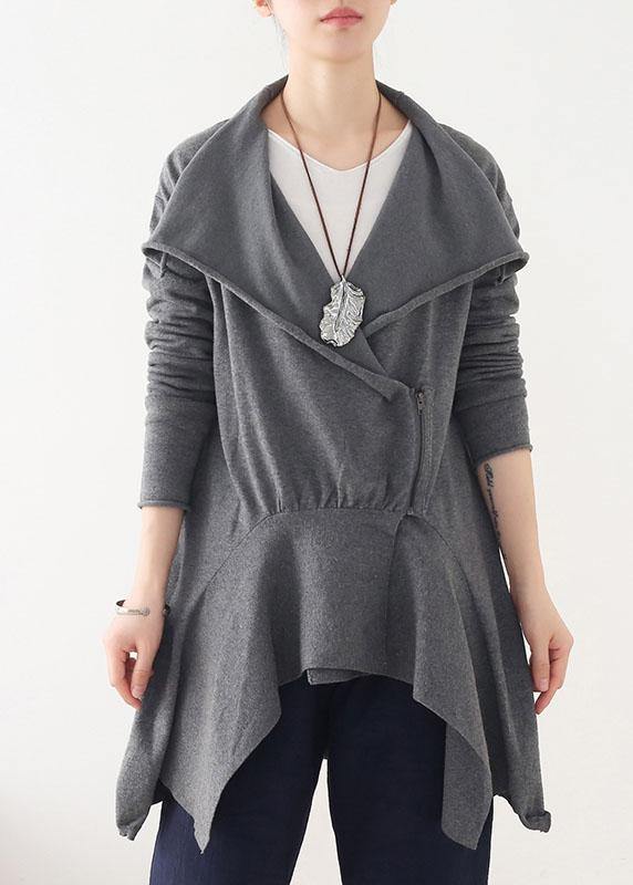 Elegantly Styled Coat for Everyday Wear