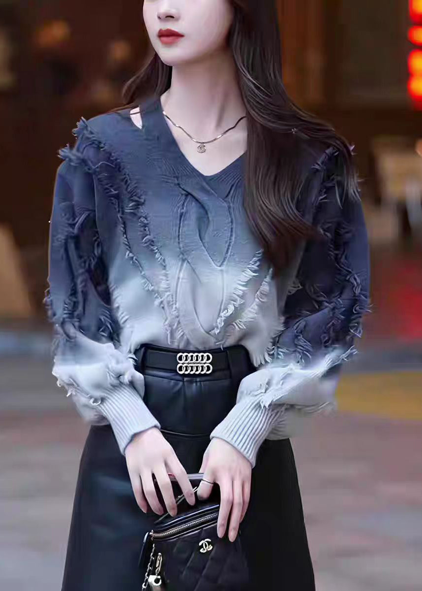 Effortlessly Elegant Sweater with a Timeless Design