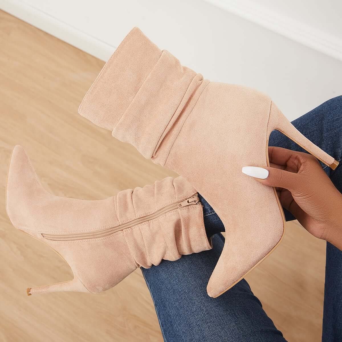 Graceful Orthopedic Boots for Modern Look