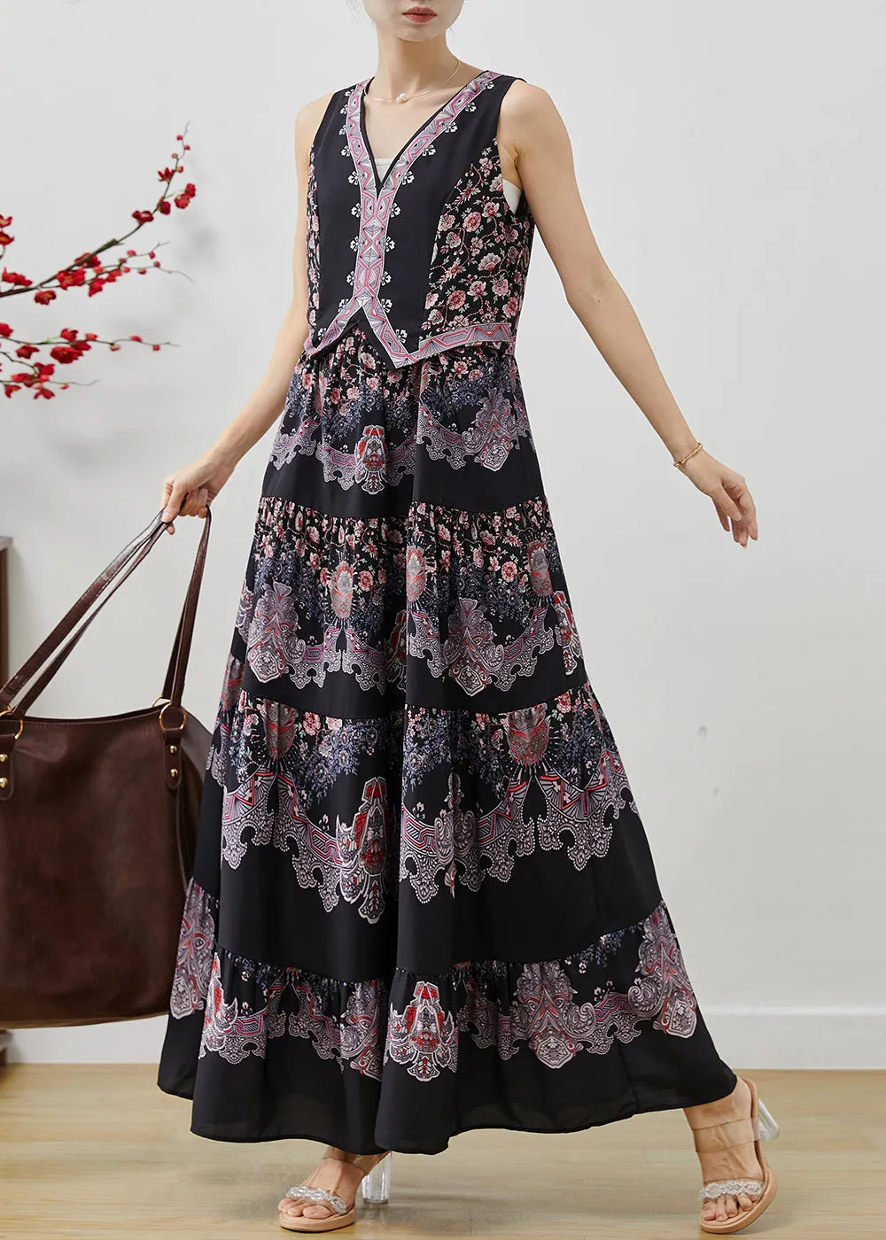 Sophisticated Dress with a Clean Classic Look