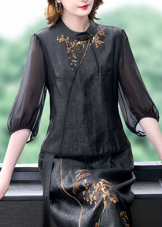 Gracefully Styled Top for Any Occasion