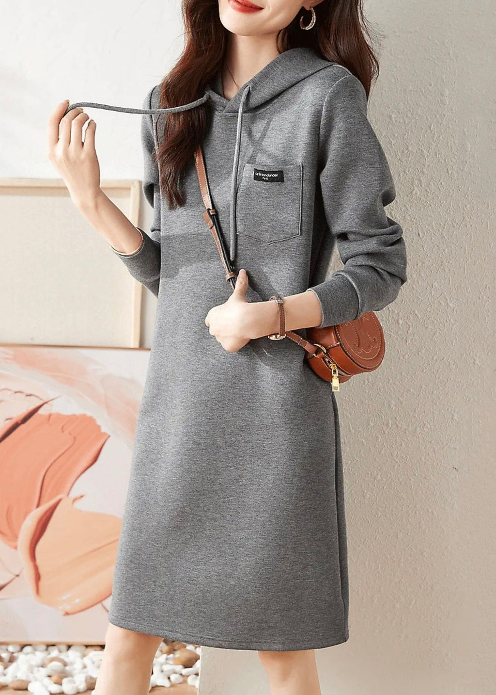 Effortlessly Elegant Dress with a Timeless Design
