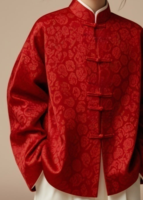 Gracefully Styled Coat for Any Occasion