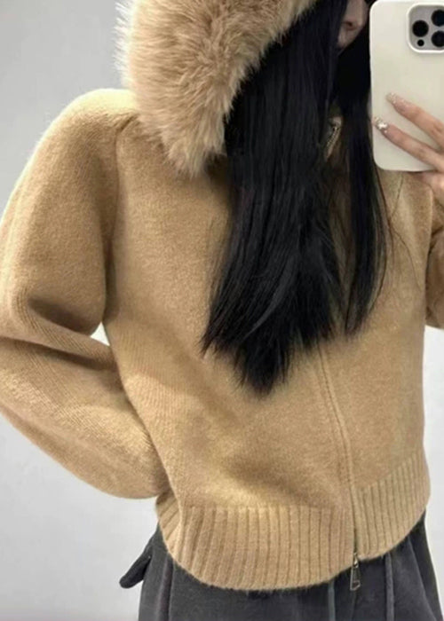 Effortlessly Elegant Coat with a Timeless Design