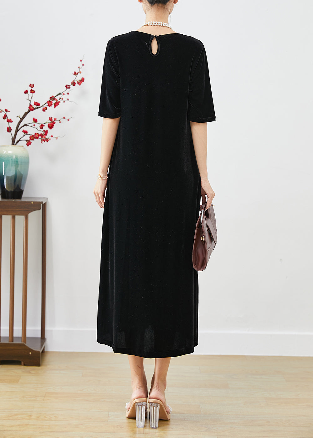 Elegantly Styled Dress for Everyday Wear