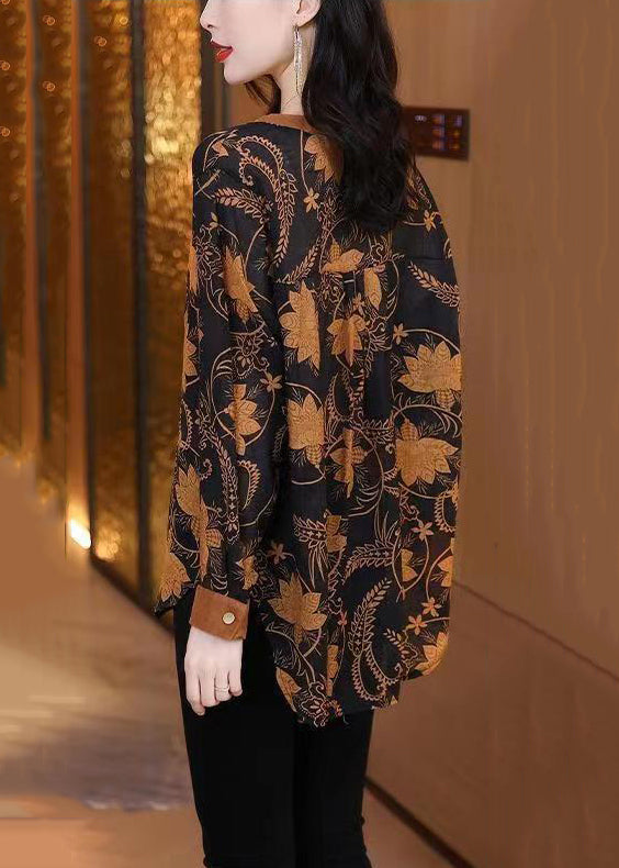 Well Tailored Top with a Graceful Silhouette