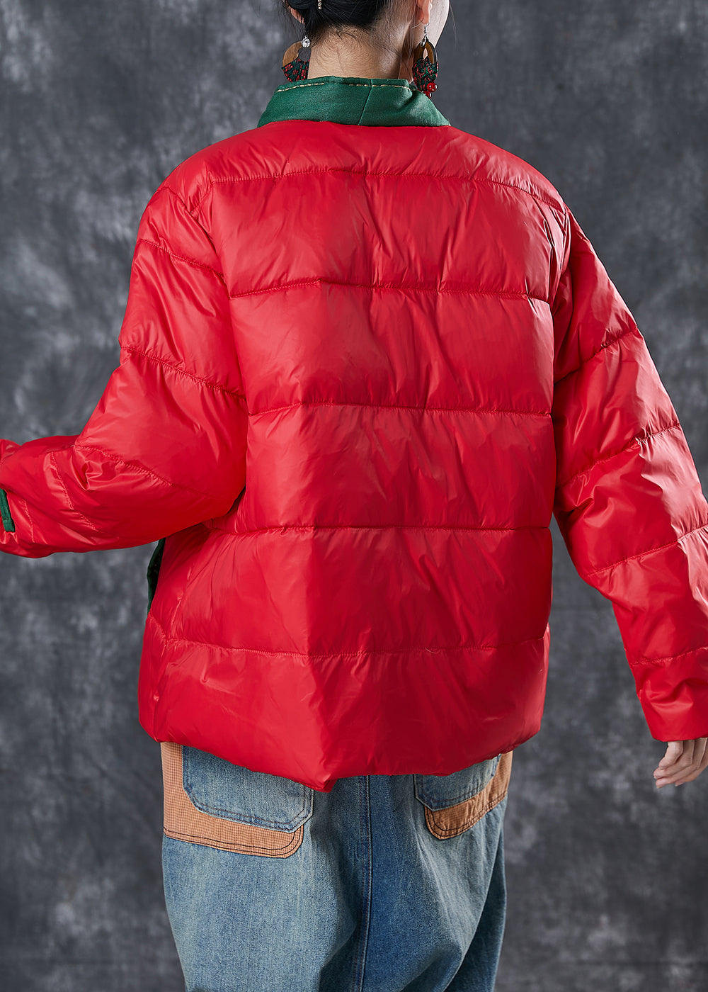 Beautifully Finished Coat in a Timeless Design