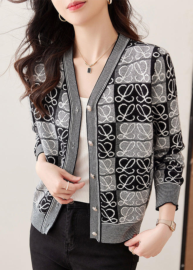 Beautifully Crafted Top in a Classic Style