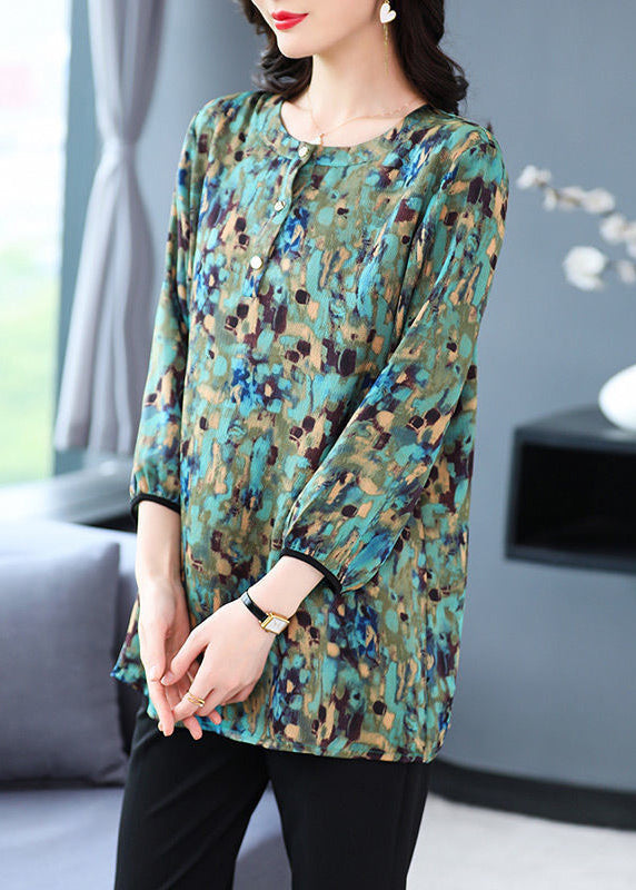 Sophisticated Top with a Clean Classic Look