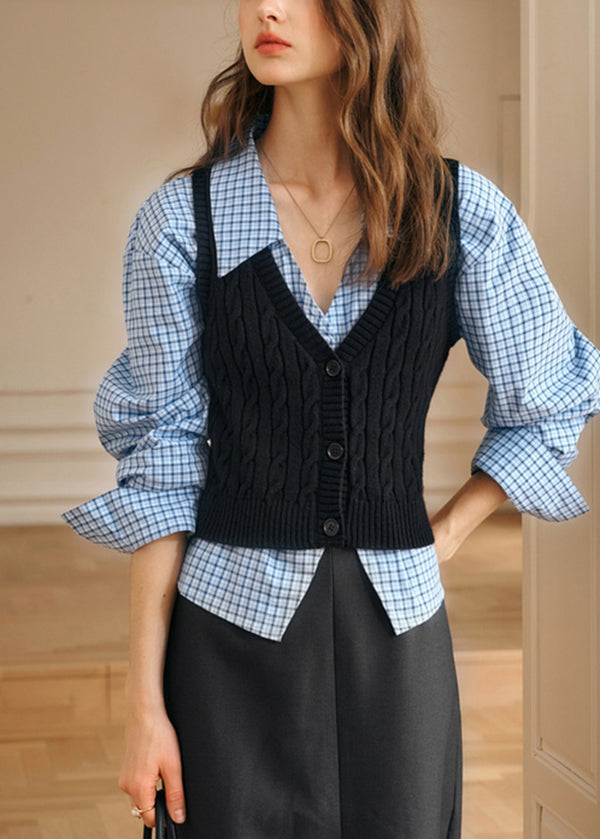A Vintage Style Top with Delicate Timeless Details