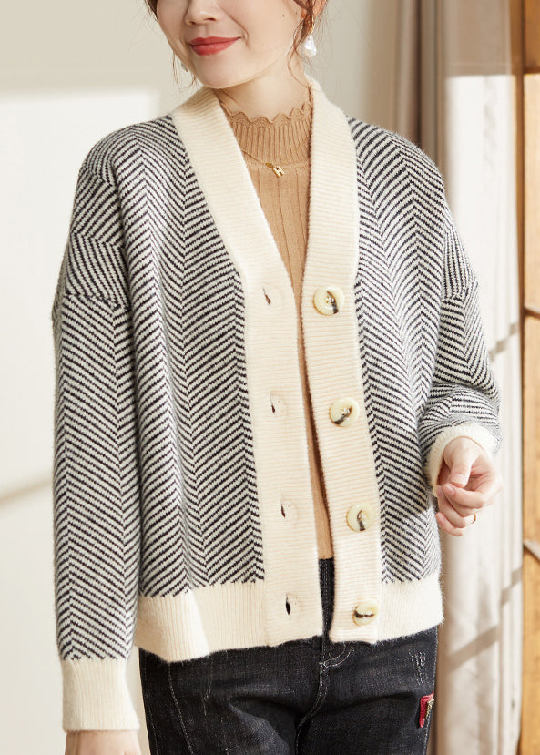Polished Coat with an Effortless Classic Look