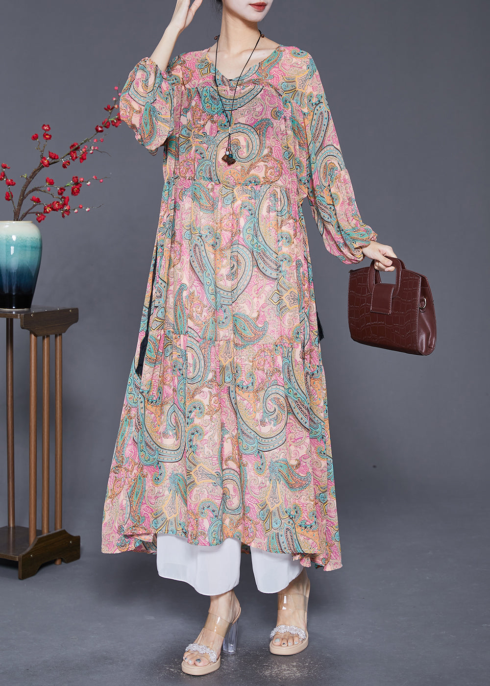 Classic Vintage & Enduringly Stylish Dress
