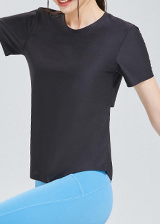 Effortlessly Elegant Top with a Timeless Design