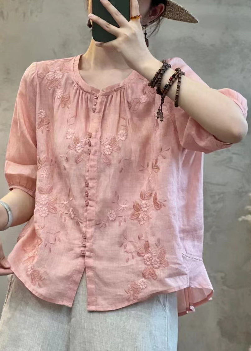Beautifully Finished Blouse in a Timeless Design